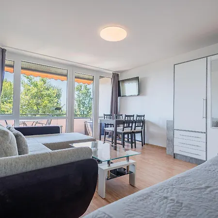 Ferienwohnpark Ein-zimmer-apartment 49 29 Immenstaad am Bodensee